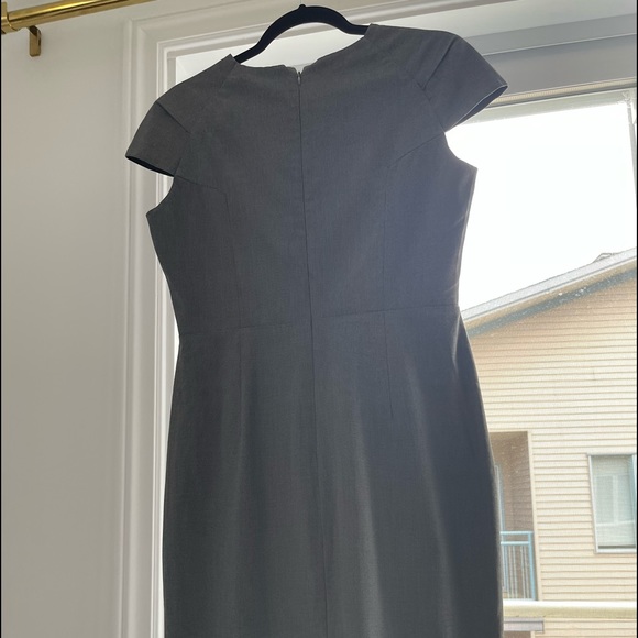 Grey Zara dress - Picture 2 of 8